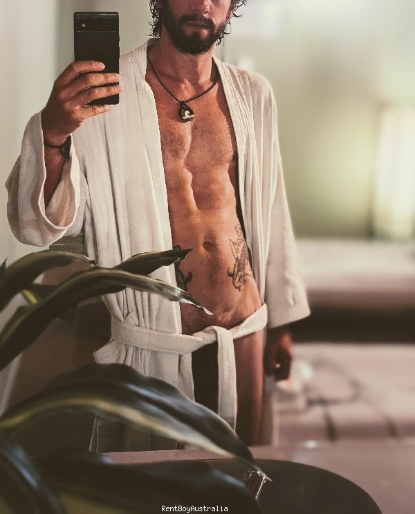 TomFoolery Gay Escort Melbourne 0416204410 Masseuraustralia.com